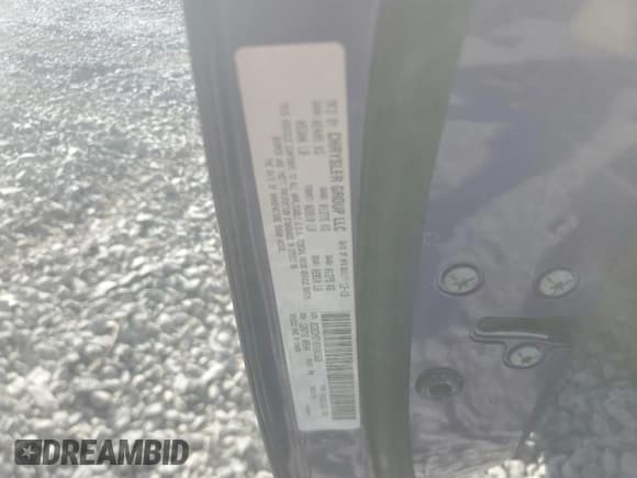 ✅ 2014 Dodge Challenger R/T Classic • VIN: 2C3CDYBTXEH205369 • Lot: 76815314. Wystawiony na Copart z przebiegiem 153 744 mil. Bezpłatny archiwum sprzedaży aukcyjnych z USA i szczegółowy raport historii pojazdu na DreamBid. Zdjęcie 12.