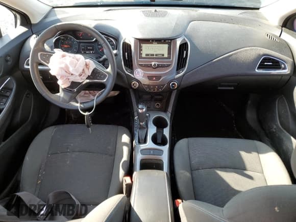 ✅ 2016 Chevrolet Cruze LT • VIN: 1G1BE5SM3G7321855 • Lot: 46506173. Wystawiony na Copart z przebiegiem 105 597 mil. Bezpłatny archiwum sprzedaży aukcyjnych z USA i szczegółowy raport historii pojazdu na DreamBid. Zdjęcie 8.