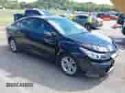 ✅ 2019 Chevrolet Cruze LS • VIN: 1G1BC5SMXK7130108 • Lot: 43291626. Wystawiony na IAAI z przebiegiem 97 511 mil. Bezpłatny archiwum sprzedaży aukcyjnych z USA i szczegółowy raport historii pojazdu na DreamBid. Zdjęcie 1.