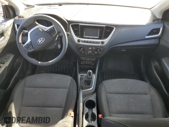 ✅ 2019 Hyundai Accent SE • VIN: 3KPC24A33KE042051 • Лот: 47169275. Опубликован ранее на Copart с пробегом Не указан. Бесплатный доступ к архиву аукционных продаж из США и подробный отчёт об истории автомобиля на DreamBid. Изображение 8.