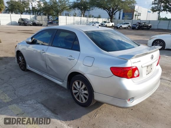 ✅ 2010 Toyota Corolla LE • VIN: 1NXBU4EE1AZ254556 • Lot: 43788619. Listed on IAAI with 242,877 mi. Free auction sales archive from the USA and detailed vehicle history report at DreamBid. Image 3.