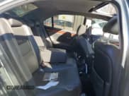 ✅ 2010 Acura RL Technology • VIN: JH4KB2F68AC002152 • Lot: 83011944. Wystawiony na Copart z przebiegiem 247 600 mil. Bezpłatny archiwum sprzedaży aukcyjnych z USA i szczegółowy raport historii pojazdu na DreamBid. Zdjęcie 10.