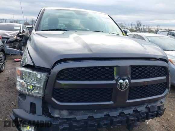 2019 Ram 1500 Tradesman with VIN 1C6RR7FG0KS534933, listed as a IAAI auction lot 41845978 with 82,600 mi miles and . Bid and sale history available at DreamBid. Image 13.