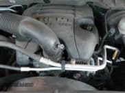 ✅ 2015 Ram 1500 Big Horn • VIN: 1C6RR7GT1FS648702 • Lot: 41059447. Wystawiony na IAAI z przebiegiem 162 645 mil. Bezpłatny archiwum sprzedaży aukcyjnych z USA i szczegółowy raport historii pojazdu na DreamBid. Zdjęcie 19.