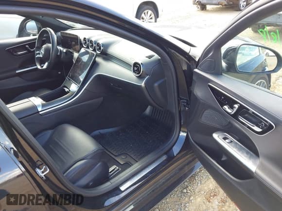 ✅ 2022 Mercedes-Benz C 300 • VIN: W1KAF4HBXNR066080 • Lot: 42189237. Wystawiony na IAAI z przebiegiem 42 666 mil. Bezpłatny archiwum sprzedaży aukcyjnych z USA i szczegółowy raport historii pojazdu na DreamBid. Zdjęcie 5.