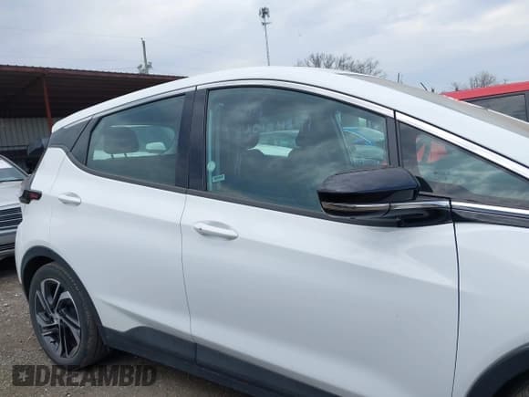 ✅ 2023 Chevrolet Bolt EV 2LT • VIN: 1G1FX6S08P4191863 • Lot: 42019949. Wystawiony na IAAI z przebiegiem 39 143 mil. Bezpłatny archiwum sprzedaży aukcyjnych z USA i szczegółowy raport historii pojazdu na DreamBid. Zdjęcie 13.