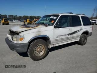 ✅ 1999 Ford Explorer XL • VIN: 1FMZU34XXXUB28975 • Lot: 46269415. Listed on Copart with 288,031 mi. Free auction sales archive from the USA and detailed vehicle history report at DreamBid. Image 1.