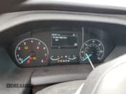 ✅ 2023 Ford Transit Cargo • VIN: 1FTBR3X8XPKA82717 • Lot: 88084785. Wystawiony na Copart z przebiegiem 20 648 mil. Bezpłatny archiwum sprzedaży aukcyjnych z USA i szczegółowy raport historii pojazdu na DreamBid. Zdjęcie 9.