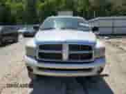 2005 Dodge 3500 SLT z VIN 3D7LS38C45G792511, wystawiony jako Copart lot #52987515 z przebiegiem 353 409 mil mil oraz Szkoda całkowita • Salvage title. Historia ofert i sprzedaży dostępna na DreamBid. Obrazek 5.