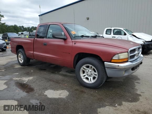 ✅ 2001 Dodge Dakota Sport • VIN: 1B7GL22N61S301758 • Lot: 72066115. Wystawiony na Copart z przebiegiem Nie podano. Bezpłatny archiwum sprzedaży aukcyjnych z USA i szczegółowy raport historii pojazdu na DreamBid. Zdjęcie 4.