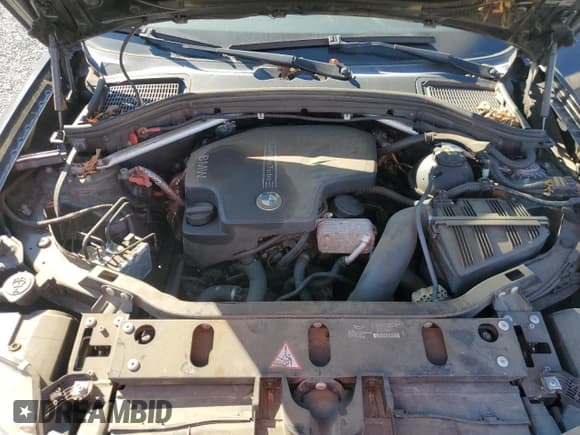 ✅ 2015 BMW X3 xDrive28i • VIN: 5UXWX9C55F0D56259 • Lot: 91035015. Wystawiony na Copart z przebiegiem 135 380 mil. Bezpłatny archiwum sprzedaży aukcyjnych z USA i szczegółowy raport historii pojazdu na DreamBid. Zdjęcie 12.