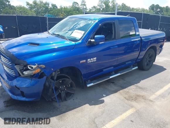 ✅ 2017 Ram 1500 Sport • VIN: 1C6RR7MT9HS733178 • Lot: 42584486. Wystawiony na IAAI z przebiegiem 41 036 mil. Bezpłatny archiwum sprzedaży aukcyjnych z USA i szczegółowy raport historii pojazdu na DreamBid. Zdjęcie 17.