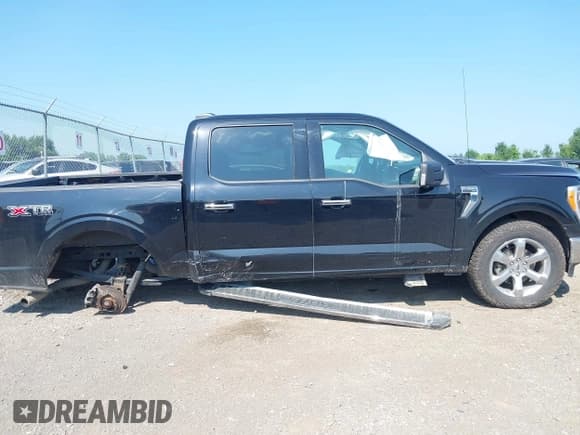 ✅ 2021 Ford F-150 XL • VIN: 1FTEW1EP9MFA82054 • Lot: 42739603. Listed on IAAI with 47,937 mi. Free auction sales archive from the USA and detailed vehicle history report at DreamBid. Image 14.
