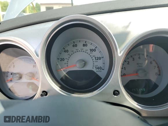 ✅ 2006 Chrysler PT Cruiser GT • VIN: 3C3HY75S86T346537 • Lot: 61636535. Wystawiony na Copart z przebiegiem 147 149 mil. Bezpłatny archiwum sprzedaży aukcyjnych z USA i szczegółowy raport historii pojazdu na DreamBid. Zdjęcie 9.