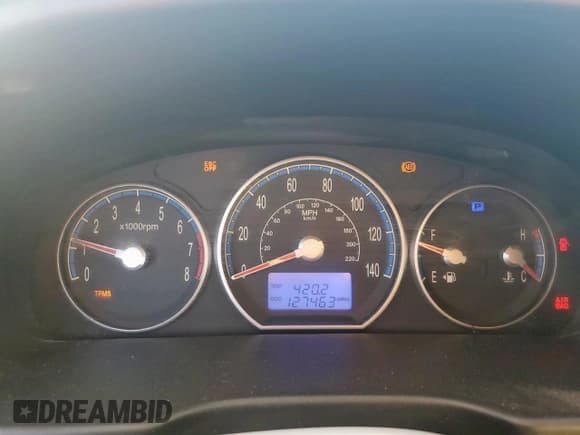 ✅ 2009 Hyundai Santa Fe Limited • VIN: 5NMSH13E29H251355 • Lot: 82552485. Wystawiony na Copart z przebiegiem 127 463 mil. Bezpłatny archiwum sprzedaży aukcyjnych z USA i szczegółowy raport historii pojazdu na DreamBid. Zdjęcie 9.