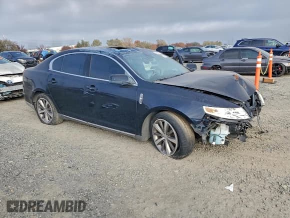 ✅ 2009 Lincoln MKS • VIN: 1LNHM94R99G601041 • Lot: 95194785. Listed on Copart with Not provided. Free auction sales archive from the USA and detailed vehicle history report at DreamBid. Image 4.