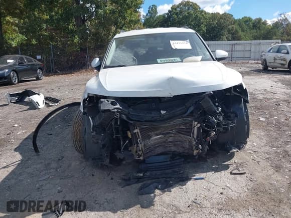 ✅ 2018 Volkswagen Tiguan SEL • VIN: 3VV2B7AX7JM073986 • Лот: 43421376. Опубликован ранее на IAAI с пробегом 128 595 миль. Бесплатный доступ к архиву аукционных продаж из США и подробный отчёт об истории автомобиля на DreamBid. Изображение 13.