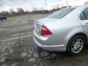 ✅ 2012 Ford Fusion S • VIN: 3FAHP0GA1CR129890 • Lot: 90588835. Wystawiony na Copart z przebiegiem 205 033 mil. Bezpłatny archiwum sprzedaży aukcyjnych z USA i szczegółowy raport historii pojazdu na DreamBid. Zdjęcie 13.