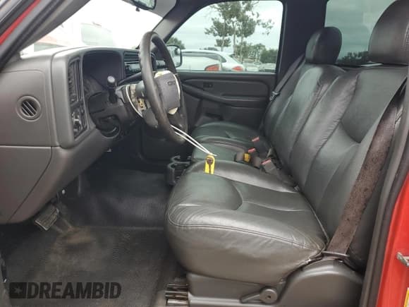 ✅ 2006 GMC Sierra 1500 Work Truck • VIN: 1GTEC14V86E186956 • Лот: 66390105. Опубликован ранее на Copart с пробегом 139 236 миль. Бесплатный доступ к архиву аукционных продаж из США и подробный отчёт об истории автомобиля на DreamBid. Изображение 7.