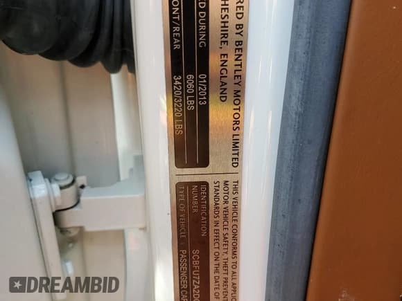 ✅ 2013 Bentley Continental GT • VIN: SCBFU7ZA2DC084722 • Lot: 50199214. Listed on Copart with 25,225 mi. Free auction sales archive from the USA and detailed vehicle history report at DreamBid. Image 14.