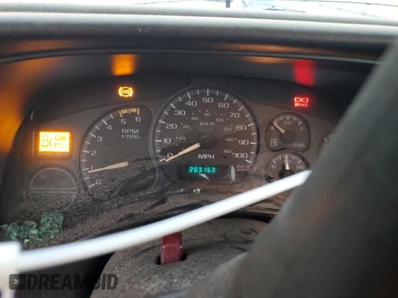 ✅ 2002 Chevrolet Silverado 2500HD • VIN: 1GCHK24GX2E231221 • Lot: 77471974. Listed on Copart with 203,163 mi. Free auction sales archive from the USA and detailed vehicle history report at DreamBid. Image 9.