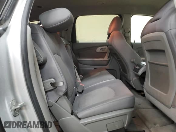 ✅ 2012 Chevrolet Traverse LS • VIN: 1GNKREED1CJ307528 • Lot: 85355725. Wystawiony na Copart z przebiegiem 142 023 mil. Bezpłatny archiwum sprzedaży aukcyjnych z USA i szczegółowy raport historii pojazdu na DreamBid. Zdjęcie 11.