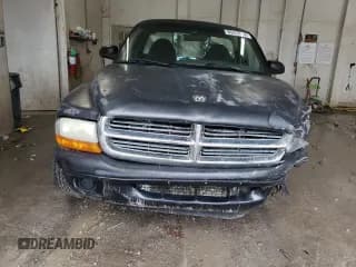 ✅ 1998 Dodge Dakota SLT • VIN: 1B7FL26Y9WS767160 • Lot: 85257634. Wystawiony na Copart z przebiegiem 217 165 mil. Bezpłatny archiwum sprzedaży aukcyjnych z USA i szczegółowy raport historii pojazdu na DreamBid. Zdjęcie 5.