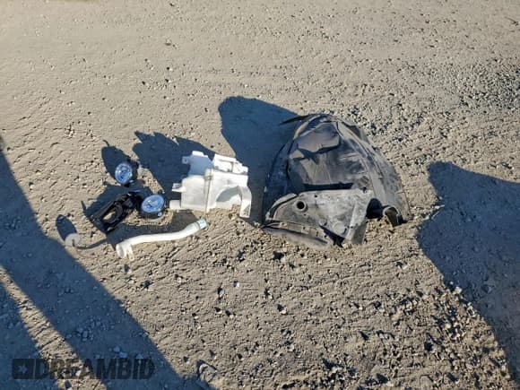 ✅ 2015 Infiniti Q50 Premium • VIN: JN1BV7AP3FM339516 • Lot: 95162955. Listed on Copart with 149,309 mi. Free auction sales archive from the USA and detailed vehicle history report at DreamBid. Image 12.