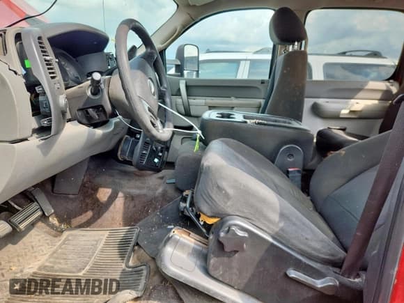 ✅ 2010 Chevrolet Silverado 1500 • VIN: 3GCRCPE06AG156184 • Lot: 65937845. Listed on Copart with 220,722 mi. Free auction sales archive from the USA and detailed vehicle history report at DreamBid. Image 7.