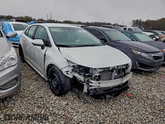✅ 2024 Toyota Corolla LE • VIN: 5YFB4MDEXRP155443 • Lot: 91589985. Listed on Copart with 16,334 mi. Free auction sales archive from the USA and detailed vehicle history report at DreamBid. Image 4.