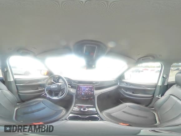 ✅ 2023 Jeep Grand Cherokee Limited • VIN: 1C4RJKBG2P8728084 • Лот: 80561265. Опубликован ранее на Copart с пробегом 40 279 миль. Бесплатный доступ к архиву аукционных продаж из США и подробный отчёт об истории автомобиля на DreamBid. Изображение 15.