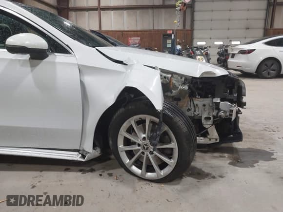 ✅ 2020 Mercedes-Benz A 220 • VIN: WDD3G4FB9LW037189 • Lot: 43478699. Listed on IAAI with 56,009 mi. Free auction sales archive from the USA and detailed vehicle history report at DreamBid. Image 6.