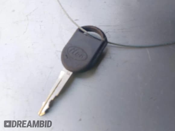 ✅ 1998 Ford Ranger XL • VIN: 1FTYR10C0WUC03870 • Lot: 42502508. Listed on IAAI with 151,622 mi. Free auction sales archive from the USA and detailed vehicle history report at DreamBid. Image 11.