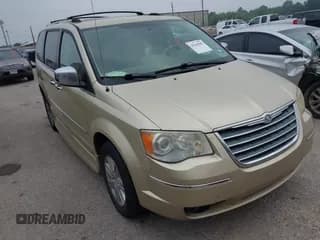 ✅ 2010 Chrysler Town & Country Limited • VIN: 2A4RR7DX5AR361352 • Lot: 39364282. Wystawiony na IAAI z przebiegiem 98 942 mil. Bezpłatny archiwum sprzedaży aukcyjnych z USA i szczegółowy raport historii pojazdu na DreamBid. Zdjęcie 1.