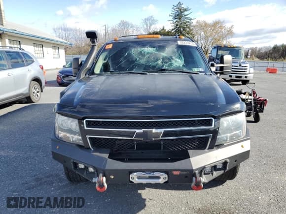 ✅ 2013 Chevrolet Suburban • VIN: 1GNWKMEGXDR312630 • Лот: 92239255. Опубликован ранее на Copart с пробегом 239 184 миль. Бесплатный доступ к архиву аукционных продаж из США и подробный отчёт об истории автомобиля на DreamBid. Изображение 5.