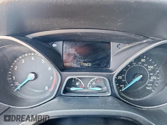 ✅ 2016 Ford Focus SE • VIN: 1FADP3F26GL244757 • Лот: 86088365. Опубликован ранее на Copart с пробегом 109 213 миль. Бесплатный доступ к архиву аукционных продаж из США и подробный отчёт об истории автомобиля на DreamBid. Изображение 9.