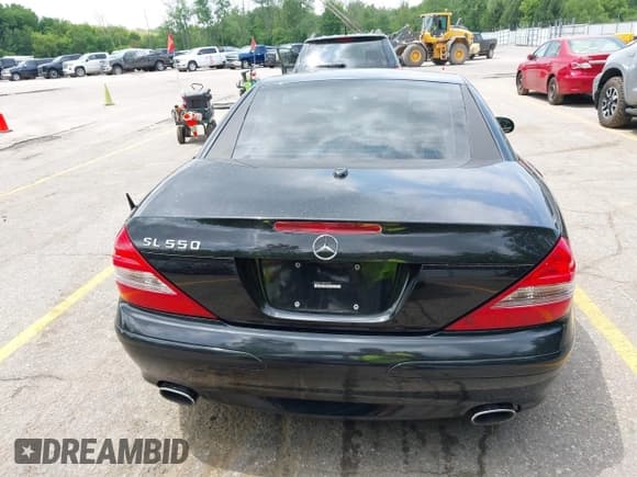 ✅ 2007 Mercedes-Benz SL 550 • VIN: WDBSK71F57F121921 • Lot: 42537737. Listed on IAAI with 101,435 mi. Free auction sales archive from the USA and detailed vehicle history report at DreamBid. Image 16.