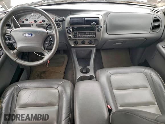 ✅ 2005 Ford Explorer Sport Trac XLS • VIN: 1FMZU77K85UB51501 • Lot: 93570735. Listed on Copart with Not provided. Free auction sales archive from the USA and detailed vehicle history report at DreamBid. Image 8.
