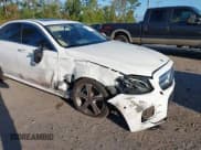 ✅ 2018 Mercedes-Benz E 300 • VIN: WDDZF4JB9JA327236 • Lot: 43470938. Listed on IAAI with 129,386 mi. Free auction sales archive from the USA and detailed vehicle history report at DreamBid. Image 6.