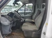 ✅ 2019 Ford Transit • VIN: 1FTBW3XM9KKB37706 • Лот: 95113445. Опубликован ранее на Copart с пробегом 101 763 миль. Бесплатный доступ к архиву аукционных продаж из США и подробный отчёт об истории автомобиля на DreamBid. Изображение 7.