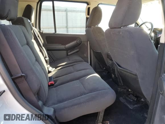 ✅ 2010 Ford Explorer XLT • VIN: 1FMEU6DE9AUA35175 • Lot: 90301545. Listed on Copart with 146,691 mi. Free auction sales archive from the USA and detailed vehicle history report at DreamBid. Image 11.