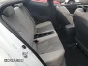 ✅ 2013 Hyundai Veloster w/Black Int • VIN: KMHTC6AD7DU132594 • Lot: 84790475. Wystawiony na Copart z przebiegiem 110 593 mil. Bezpłatny archiwum sprzedaży aukcyjnych z USA i szczegółowy raport historii pojazdu na DreamBid. Zdjęcie 10.