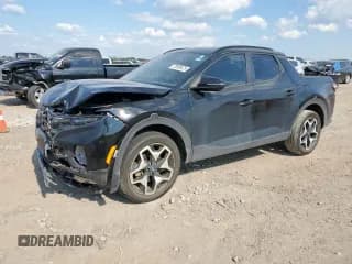 ✅ 2023 Hyundai Santa Cruz Limited • VIN: 5NTJEDAF4PH061754 • Лот: 90824655. Опубликован ранее на Copart с пробегом 45 568 миль. Бесплатный доступ к архиву аукционных продаж из США и подробный отчёт об истории автомобиля на DreamBid. Изображение 1.