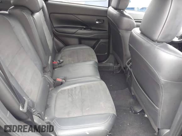 2019 Mitsubishi Outlander SE z VIN JA4AD3A31KZ038526, wystawiony jako IAAI lot #42724186 z przebiegiem 122 247 mil mil oraz . Historia ofert i sprzedaży dostępna na DreamBid. Obrazek 8.