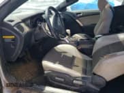 ✅ 2013 Hyundai Genesis Coupe Premium • VIN: KMHHT6KD1DU099547 • Lot: 59373245. Wystawiony na Copart z przebiegiem 119 944 mil. Bezpłatny archiwum sprzedaży aukcyjnych z USA i szczegółowy raport historii pojazdu na DreamBid. Zdjęcie 7.