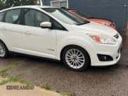 ✅ 2016 Ford C-Max SEL • VIN: 1FADP5BU1GL110533 • Лот: 66579915. Опубликован ранее на Copart с пробегом 172 872 миль. Бесплатный доступ к архиву аукционных продаж из США и подробный отчёт об истории автомобиля на DreamBid. Изображение 2.