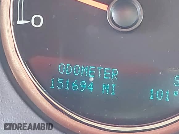 2011 Chevrolet Tahoe LTZ с VIN 1GNSKCE07BR400284, выставлен на аукционе IAAI как лот 43077478 с пробегом 151 694 миль миль и . История ставок и продаж доступна на DreamBid. Изображение 15.