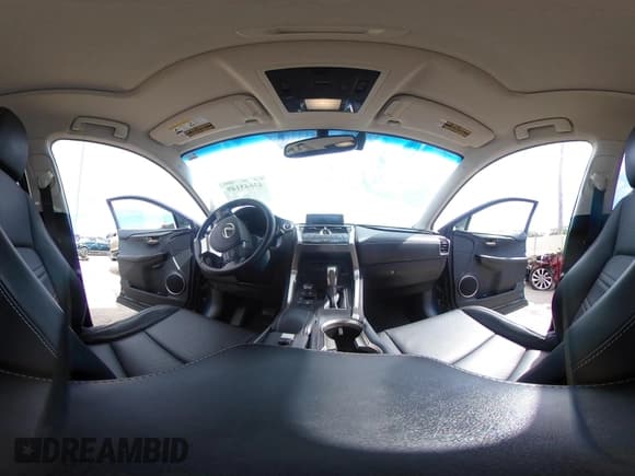 ✅ 2015 Lexus NX 300h • VIN: JTJBJRBZXF2013208 • Lot: 43645149. Wystawiony na IAAI z przebiegiem 73 567 mil. Bezpłatny archiwum sprzedaży aukcyjnych z USA i szczegółowy raport historii pojazdu na DreamBid. Zdjęcie 19.