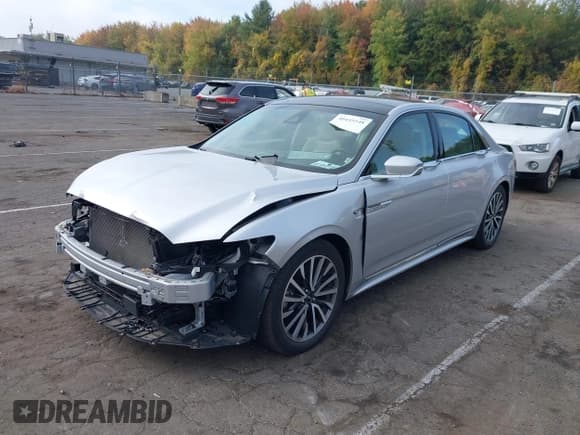✅ 2019 Lincoln Continental Select • VIN: 1LN6L9TK2K5606176 • Lot: 40445548. Wystawiony na IAAI z przebiegiem 32 327 mil. Bezpłatny archiwum sprzedaży aukcyjnych z USA i szczegółowy raport historii pojazdu na DreamBid. Zdjęcie 17.