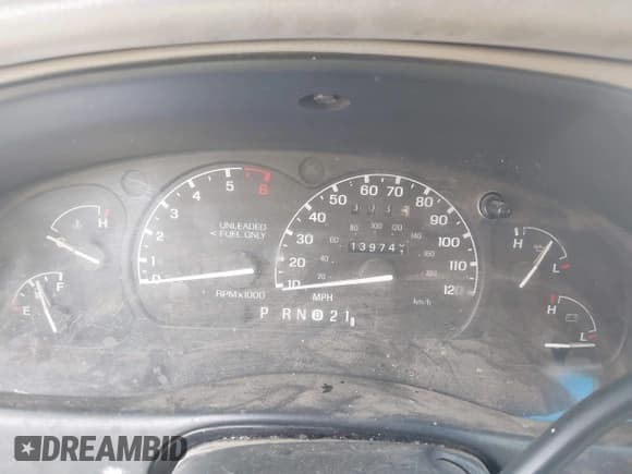 ✅ 1995 Ford Explorer Eddie Bauer • VIN: 1FMDU32X0SUA98813 • Lot: 42121894. Listed on IAAI with 139,740 mi. Free auction sales archive from the USA and detailed vehicle history report at DreamBid. Image 7.